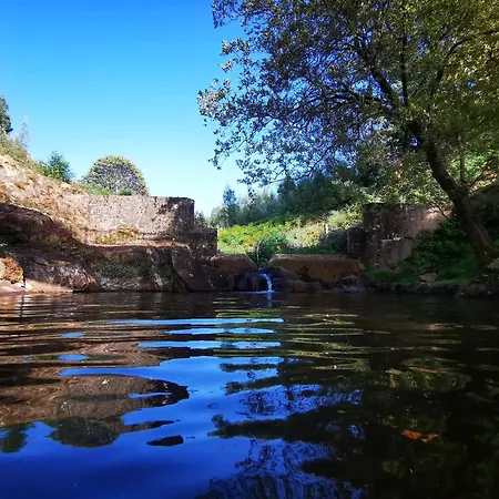 Casa de Férias Casa Da `vó Micas *